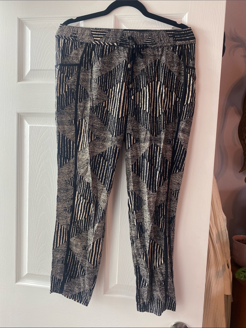 Anthropologie Black & Cream Geometric Print Pants